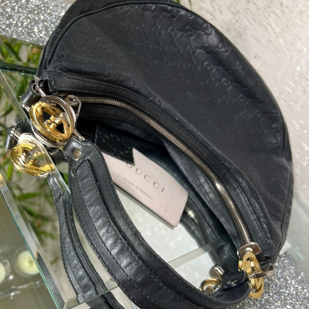Gucci leather handbag